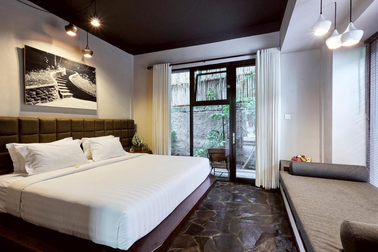 เอาต์โพสต์ อูบุด เปเนสตานาน โคเวิร์กกิง แอนด์ โคลีฟวิง Hotel ภายนอก รูปภาพ