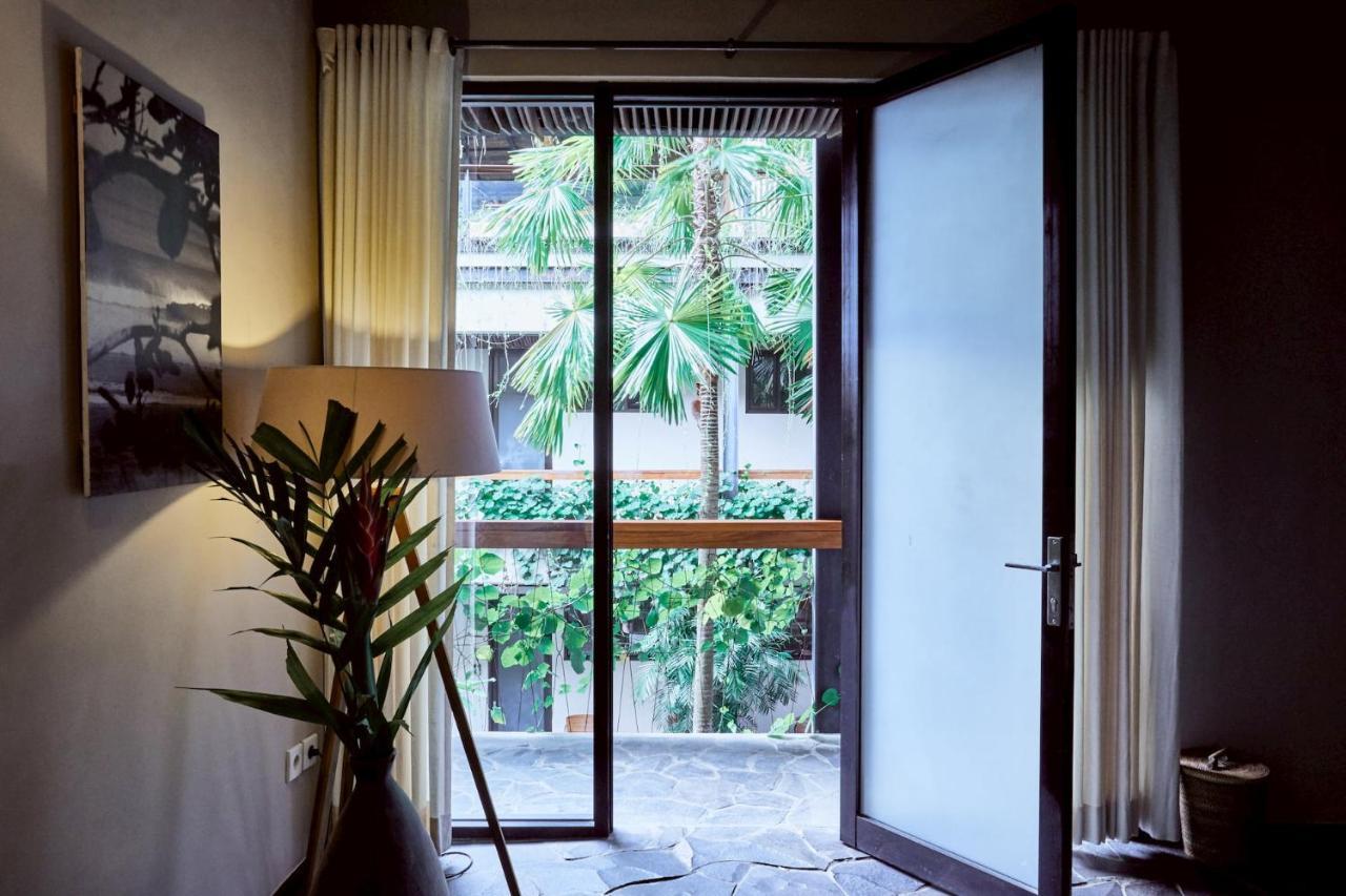 เอาต์โพสต์ อูบุด เปเนสตานาน โคเวิร์กกิง แอนด์ โคลีฟวิง Hotel ภายนอก รูปภาพ
