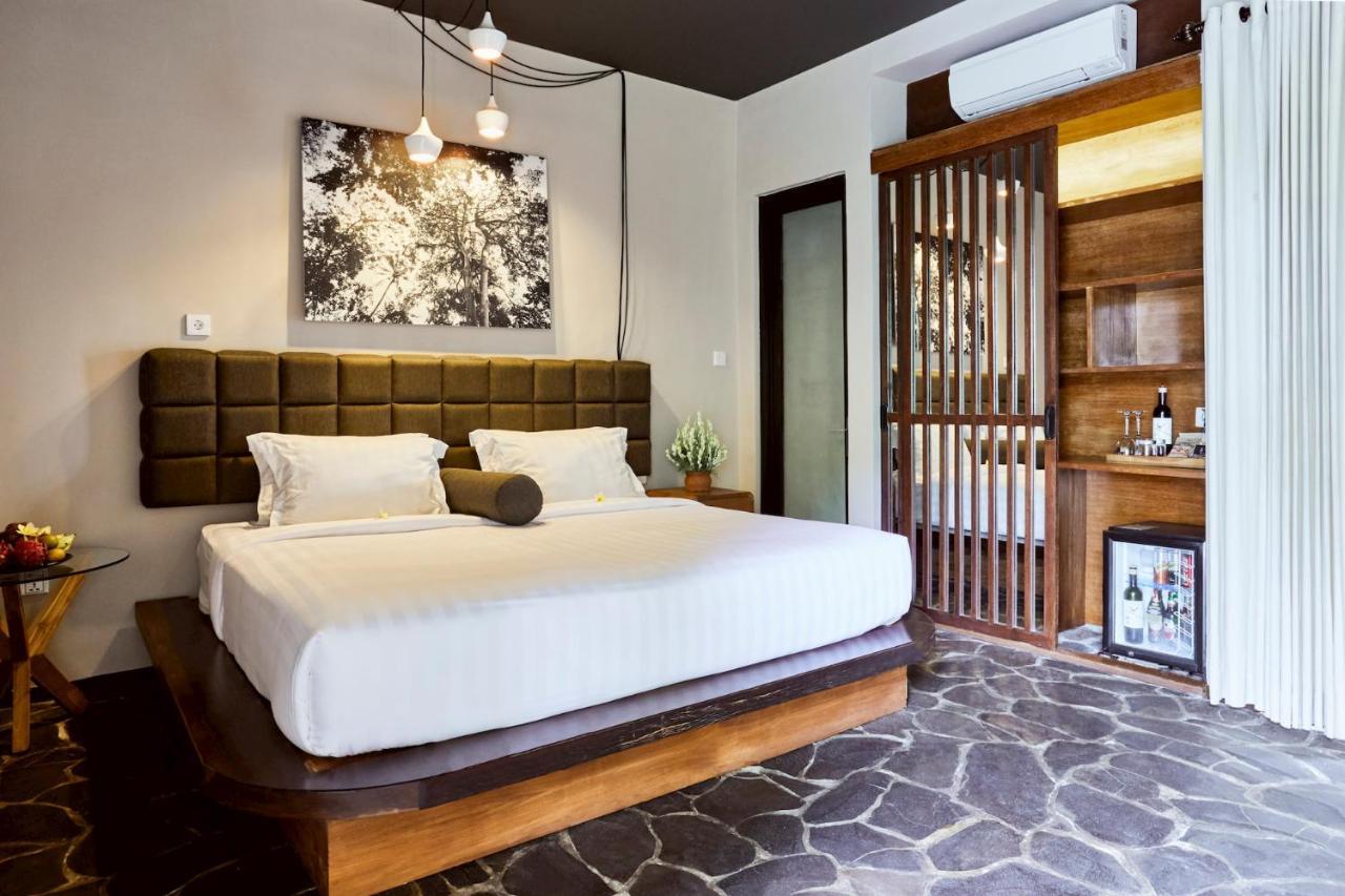 เอาต์โพสต์ อูบุด เปเนสตานาน โคเวิร์กกิง แอนด์ โคลีฟวิง Hotel ภายนอก รูปภาพ