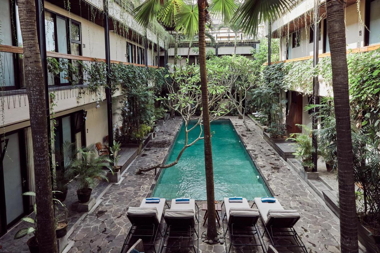 เอาต์โพสต์ อูบุด เปเนสตานาน โคเวิร์กกิง แอนด์ โคลีฟวิง Hotel ภายนอก รูปภาพ