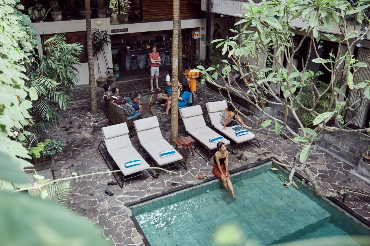 เอาต์โพสต์ อูบุด เปเนสตานาน โคเวิร์กกิง แอนด์ โคลีฟวิง Hotel ภายนอก รูปภาพ
